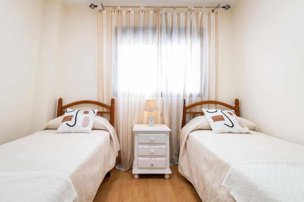 Apartamento Moderno Tranquilo Con Piscina Y Jardin 데니아 외부 사진